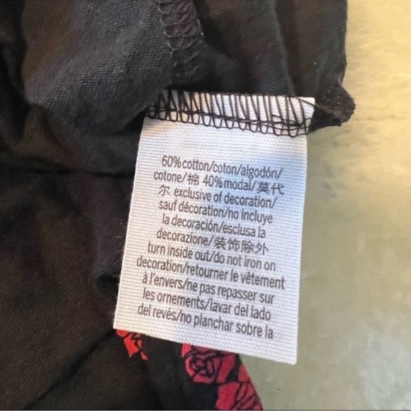 Pink VS One Size - Oversized T Shirt - Picture 4 of 4